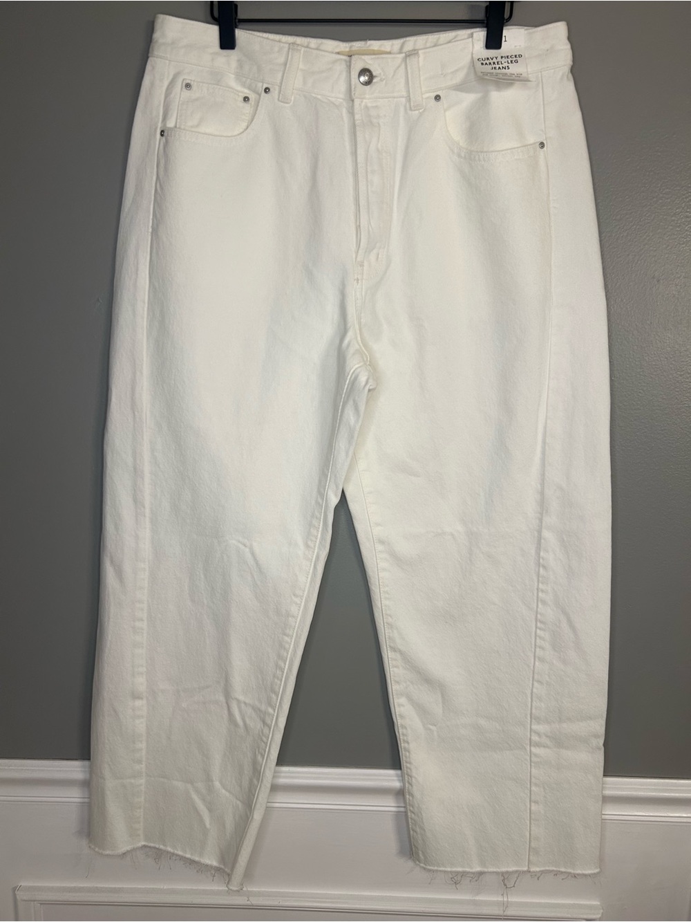 *NWT* Madewell Women’s Tile White The Curvy Pieced Barrel-Leg Jeans, Size 31 - Picture 7 of 16